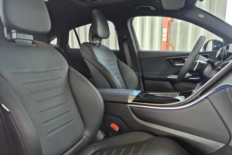 Mercedes-Benz GLC din 2025 cu 3.000 km - oferta MER130366 - foto 12