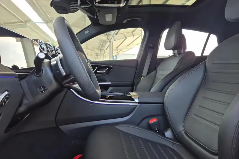 Mercedes-Benz GLC din 2025 cu 3.000 km - oferta MER130366 - foto 13