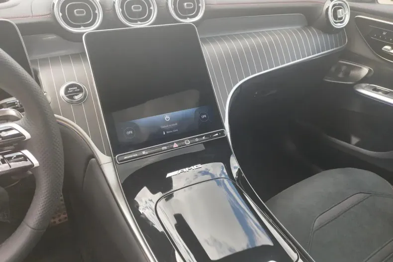 Mercedes-Benz GLC din 2025 cu 5.000 km - oferta MER130369 - foto 14