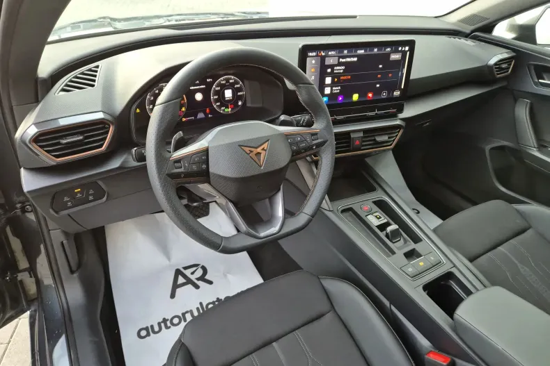 Cupra Leon din 2024 cu 900 km - oferta CUP130396 - foto 10