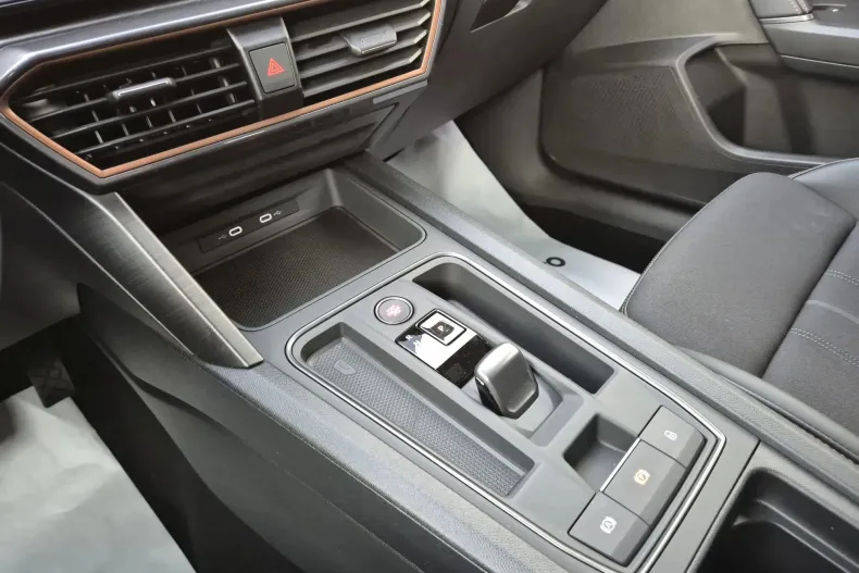 Cupra Leon din 2024 cu 900 km - oferta CUP130396 - foto 36