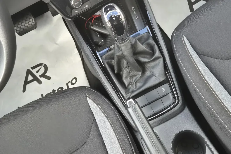 Skoda Kamiq din 2024 cu 30.408 km - oferta SKO130403 - foto 19