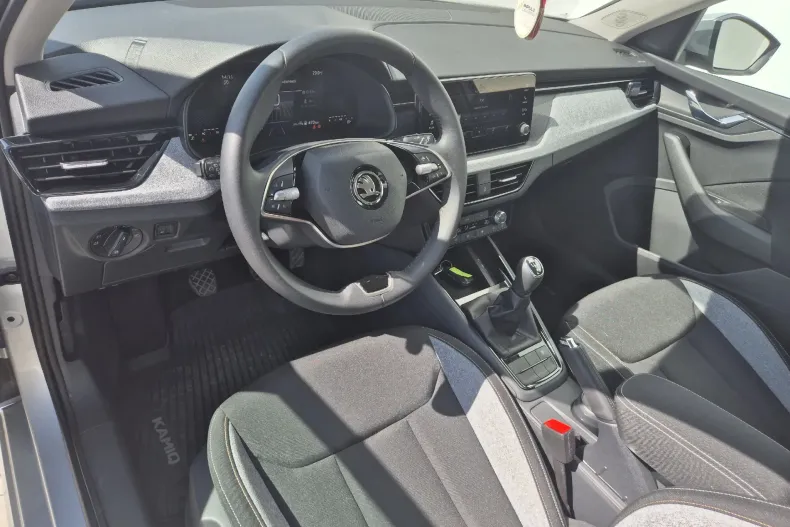 Skoda Kamiq din 2024 cu 18.431 km - oferta SKO130414 - foto 9