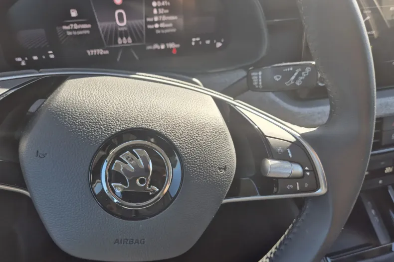 Skoda Kamiq din 2024 cu 18.431 km - oferta SKO130414 - foto 17