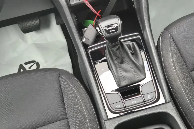 Skoda Karoq din 2022 cu 102.248 km - oferta SKO130415 - foto 19