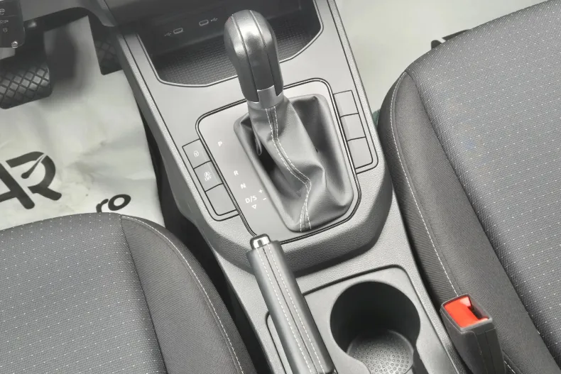 Seat Ibiza din 2024 cu 40.650 km - oferta SEA130419 - foto 19