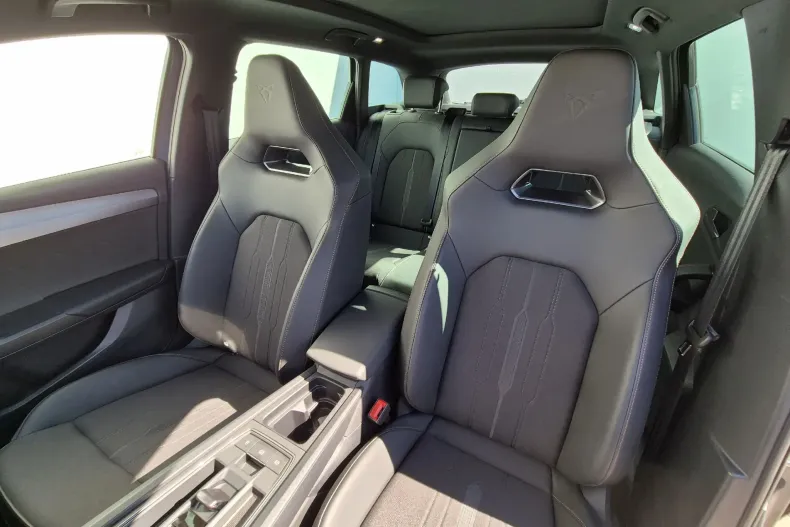 Seat Leon din 2024 cu 1.290 km - oferta SEA130427 - foto 10