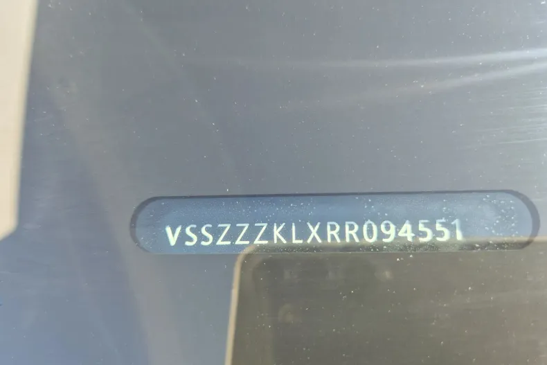 Seat Leon din 2024 cu 1.290 km - oferta SEA130427 - foto 31