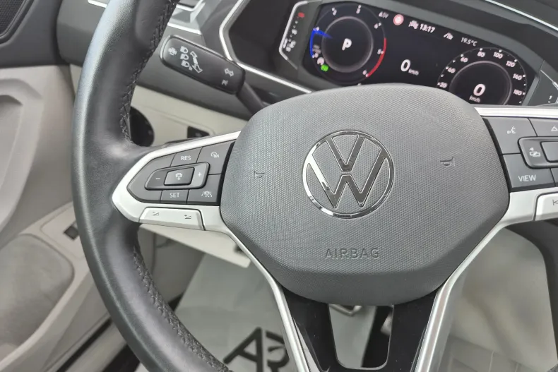 Volkswagen Tiguan din 2021 cu 144.656 km - oferta VOL130429 - foto 16