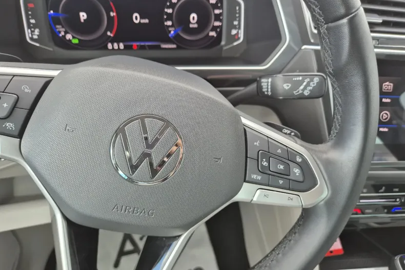 Volkswagen Tiguan din 2021 cu 144.656 km - oferta VOL130429 - foto 17