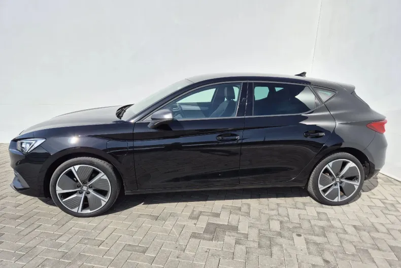 Seat Leon din 2021 cu 68.143 km - oferta SEA130439 - foto 2