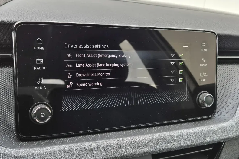 Skoda Kamiq din 2025 cu 890 km - oferta SKO130454 - foto 21