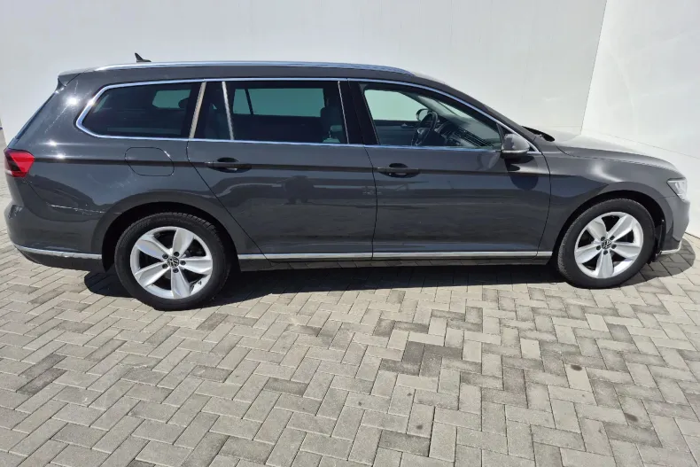 Volkswagen Passat din 2021 cu 143.367 km - oferta VOL130463 - foto 6