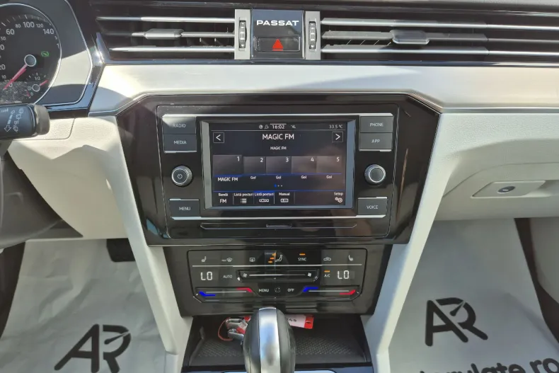 Volkswagen Passat din 2021 cu 143.367 km - oferta VOL130463 - foto 19