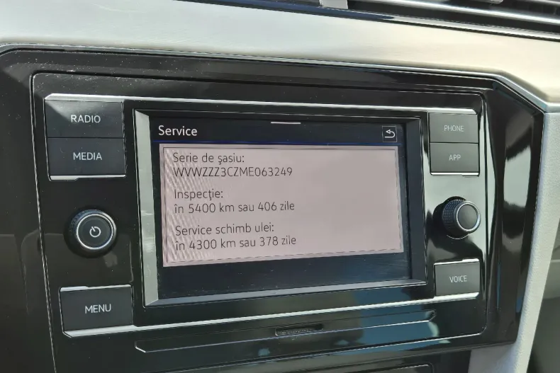 Volkswagen Passat din 2021 cu 143.367 km - oferta VOL130463 - foto 22