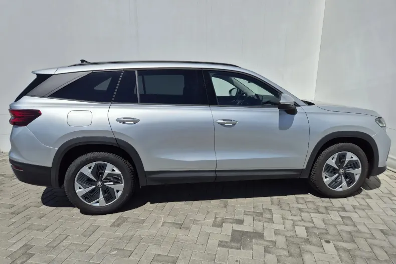Skoda Kodiaq din 2024 cu 19.795 km - oferta SKO130474 - foto 6