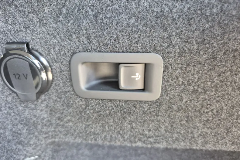 Skoda Kodiaq din 2024 cu 19.795 km - oferta SKO130474 - foto 32