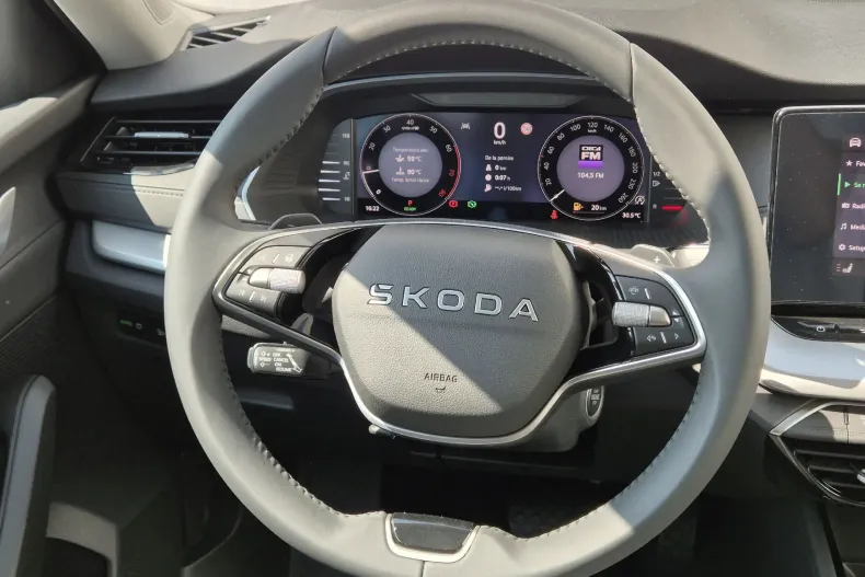 Skoda Octavia din 2025 cu 2.077 km - oferta SKO130484 - foto 14