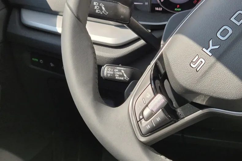 Skoda Octavia din 2025 cu 2.077 km - oferta SKO130484 - foto 15