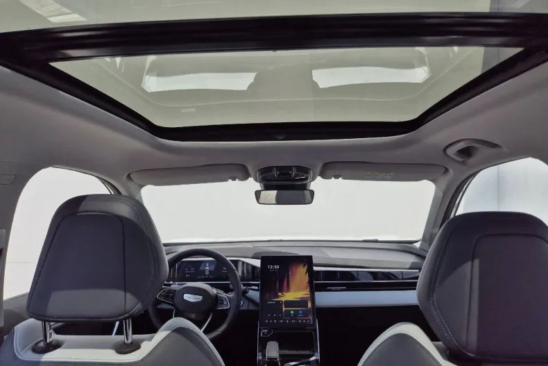 Geely Starray din 2025 cu 4.700 km - oferta GEE130486 - foto 36