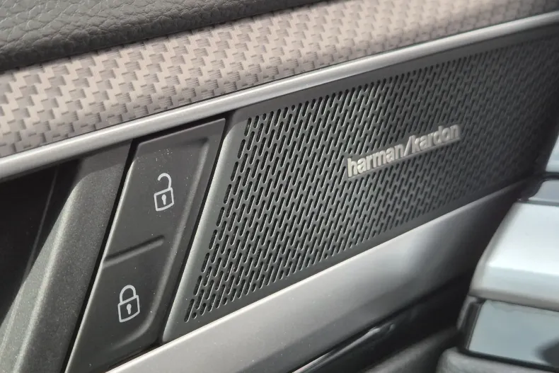 Volkswagen Arteon din 2020 cu 72.453 km - oferta VOL130487 - foto 35