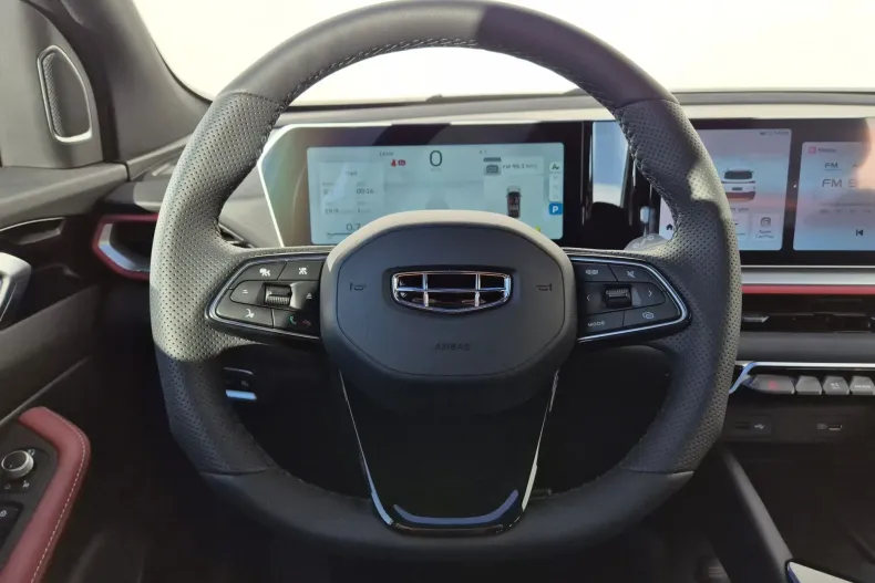 Geely Coolray din 2024 cu 8.390 km - oferta GEE130500 - foto 14