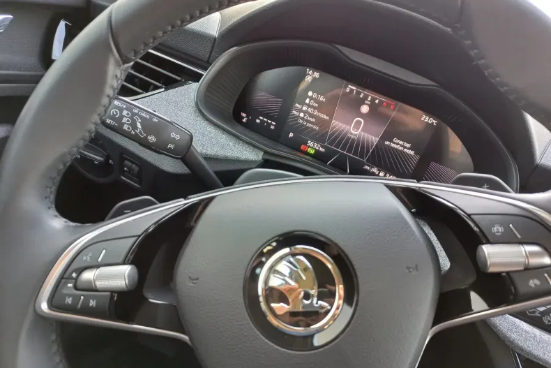 Skoda Scala din 2024 cu 19.057 km - oferta SKO130501 - foto 18