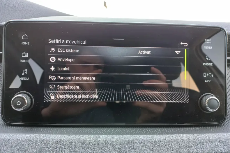 Skoda Scala din 2024 cu 19.057 km - oferta SKO130501 - foto 22