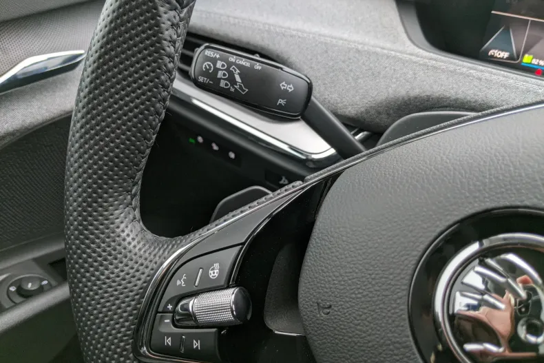 Skoda Enyaq din 2022 cu 29.707 km - oferta SKO130502 - foto 16