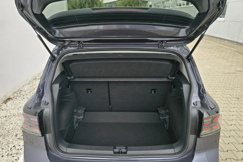 Volkswagen T-Cross din 2025 cu 1.500 km - oferta VOL130504 - foto 8