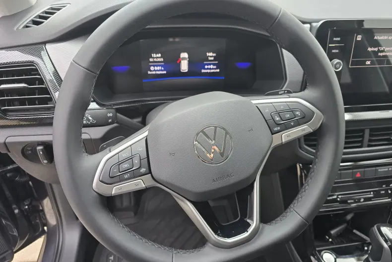 Volkswagen T-Cross din 2025 cu 1.500 km - oferta VOL130504 - foto 14