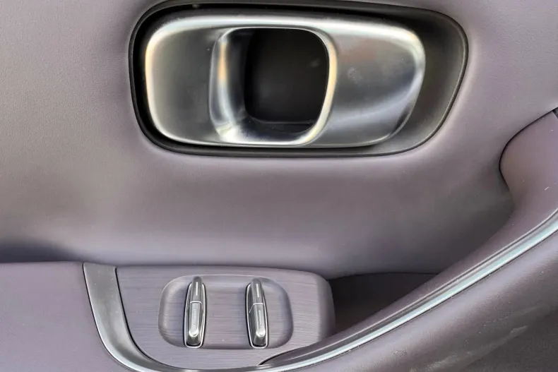 Leapmotor C10 din 2025 cu 510 km - oferta LEA130505 - foto 10