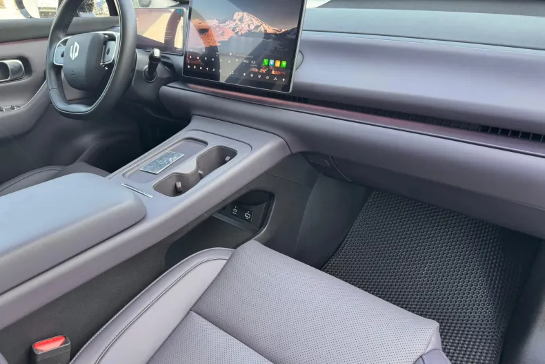 Leapmotor C10 din 2025 cu 510 km - oferta LEA130505 - foto 16