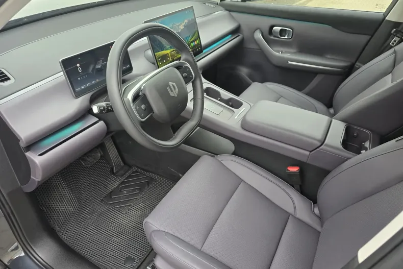 Leapmotor C10 din 2025 cu 1.718 km - oferta LEA130511 - foto 3