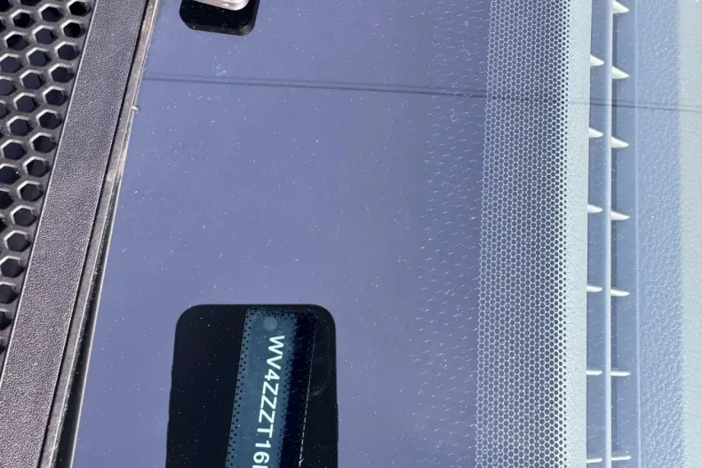 Volkswagen Amarok din 2025 cu 50 km - oferta VOL130521 - foto 4