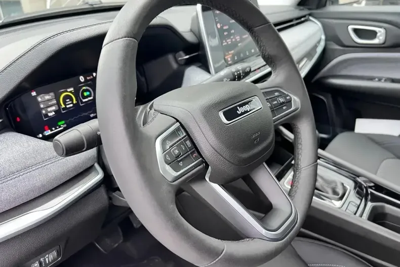 Jeep Compass din 2022 cu 50 km - oferta JEE130522 - foto 8