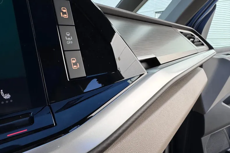 Volkswagen Multivan din 2023 cu 28.000 km - oferta VOL130525 - foto 11