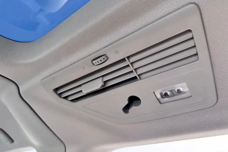 Volkswagen Multivan din 2023 cu 28.000 km - oferta VOL130525 - foto 22