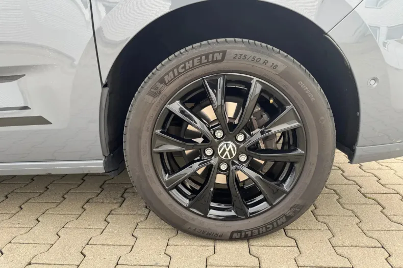 Volkswagen Multivan din 2023 cu 28.000 km - oferta VOL130525 - foto 25