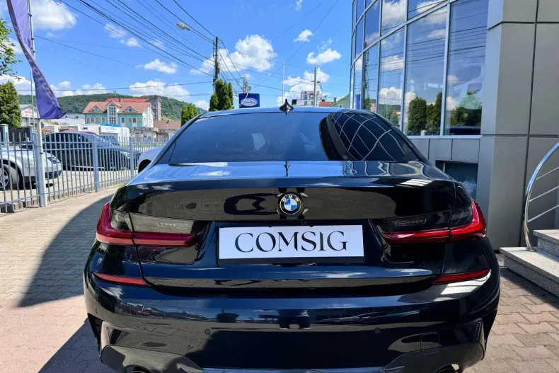 BMW Seria 3 din 2022 cu 40.300 km - oferta BMW130526 - foto 6