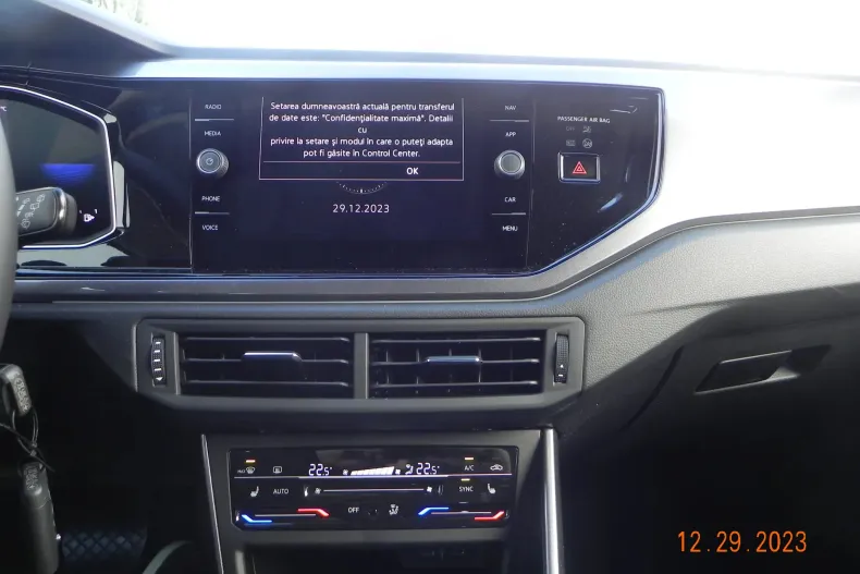 Volkswagen Taigo din 2023 cu 1.980 km - oferta VOL130527 - foto 14
