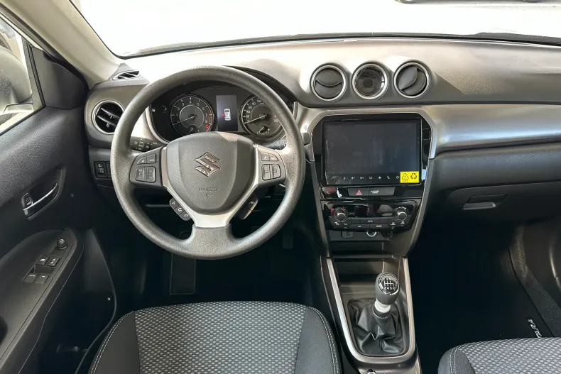 Suzuki Vitara din 2024 cu 1 km - oferta SUZ130535 - foto 2