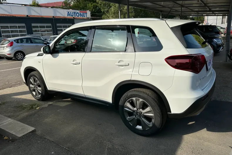 Suzuki Vitara din 2024 cu 1 km - oferta SUZ130535 - foto 5