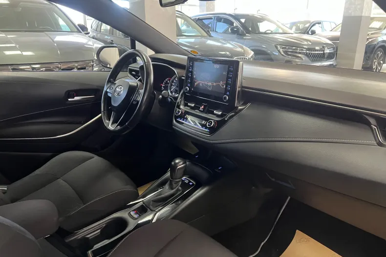Toyota Corolla din 2020 cu 179.000 km - oferta TOY130536 - foto 5