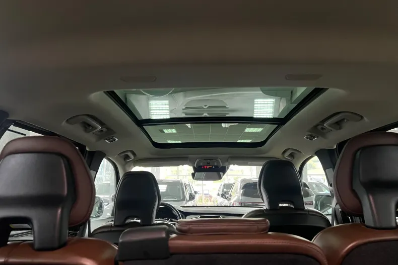 Volvo XC90 din 2019 cu 99.900 km - oferta VOL130537 - foto 5