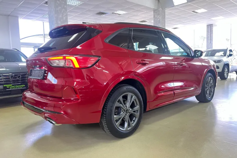 Ford Kuga din 2021 cu 136.000 km - oferta FOR130540 - foto 9