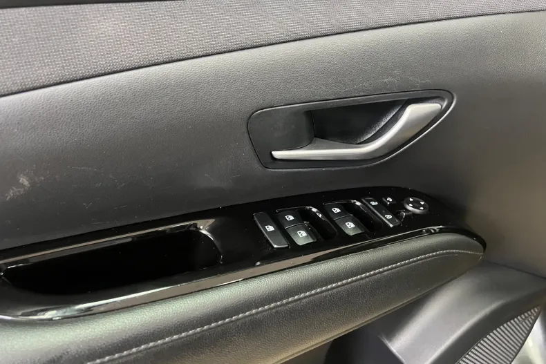 Hyundai TUCSON din 2023 cu 42.300 km - oferta HYU130551 - foto 28