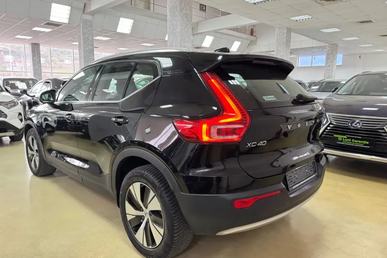 Volvo XC40 din 2022 cu 144.260 km - oferta VOL130554 - foto 9