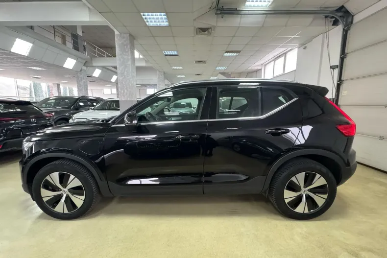Volvo XC40 din 2022 cu 144.260 km - oferta VOL130554 - foto 10