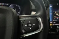 Volvo XC40 din 2022 cu 144.260 km - oferta VOL130554 - foto 23